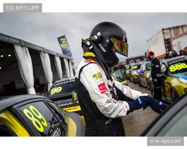 哥伦比亚队中场渗透战术持续精进,团队协作闪耀赛场 哥伦比亚队中场渗透战术持续精进,团队协作闪耀赛场