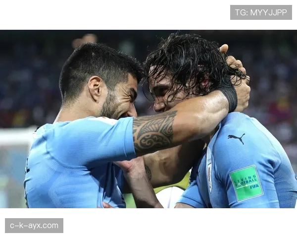 努涅斯与苏亚雷斯:乌拉圭中锋的传承与断层解析 努涅斯与苏亚雷斯:乌拉圭中锋的传承与断层解析