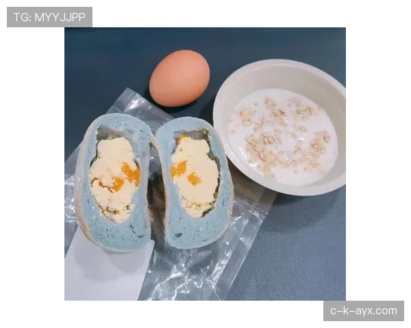 辛德hu家的冰箱里塞满蛋白粉，连冰淇淋都得绕道走